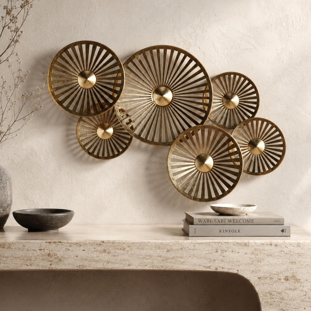 Modine Metal Wall Plaque 90.8x50.2cm - Gold