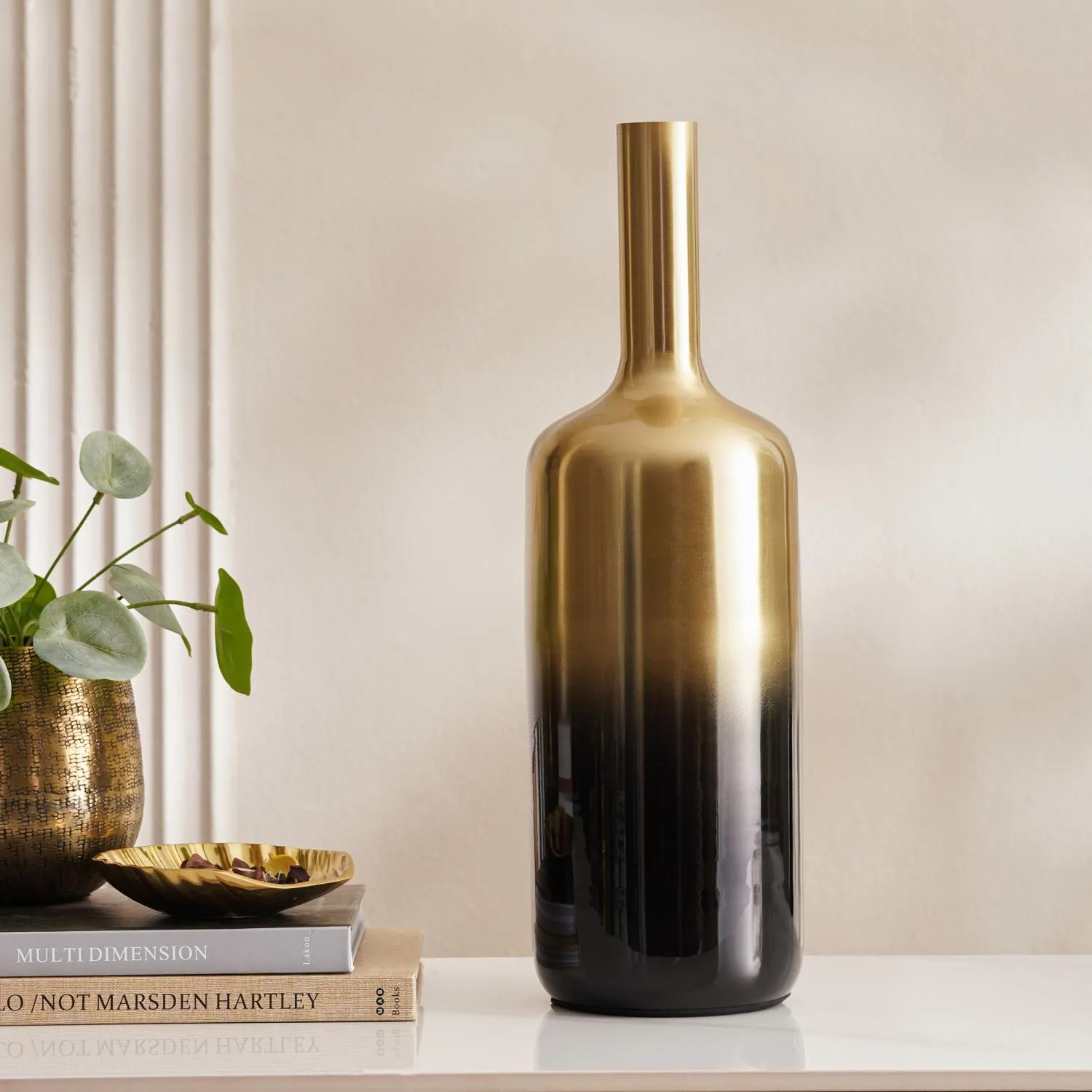[112BIX9900129] Sauve Metal Conical Vase 15x15x48cm - Black